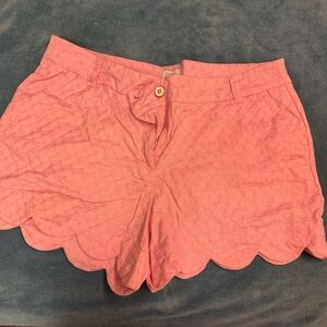 Crown & Ivy Pink High Waist Scalloped Shorts
